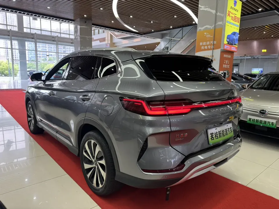 BYD Song PLUS DM DM-i Champion Edition 110KM Flagship Model 2023 — миниатюра 2