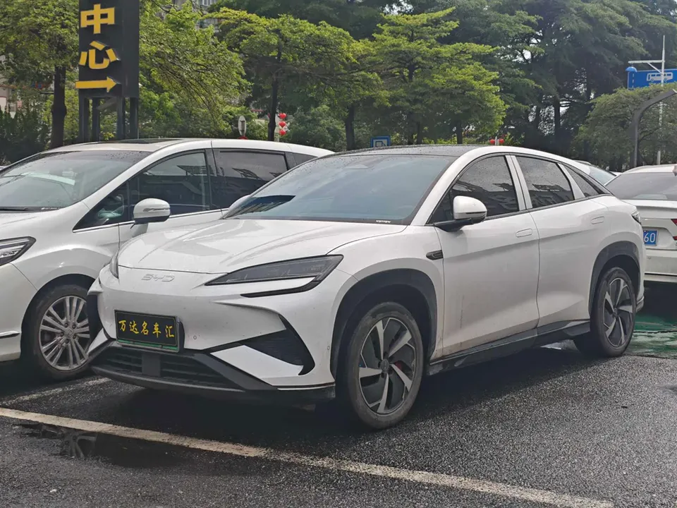 BYD Sea Lion 07 EV 2024