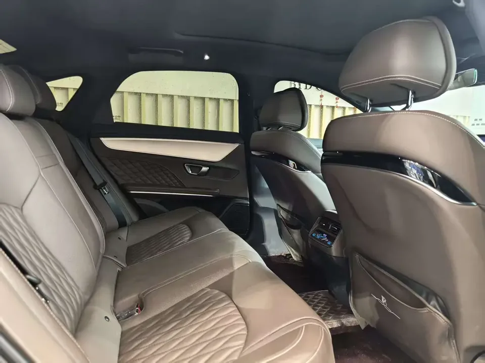 BYD Han EV Honor Edition 506KM Premium Model 2024 — миниатюра 4