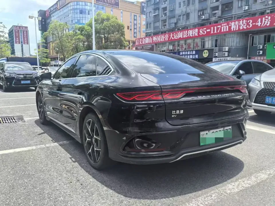 BYD Han EV Honor Edition 605KM Premium Model 2024 — миниатюра 4