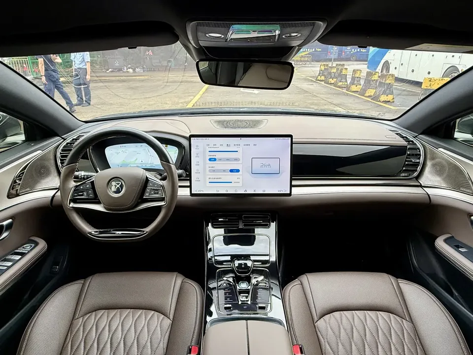 BYD Han DM HAN DM 2022 DM-i 121KM Premium Edition 2022 — thumbnail 3