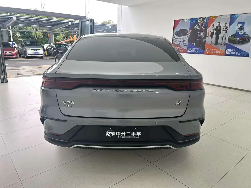 BYD Han DM DM-i 121KM Premium Edition 2023 — миниатюра 2