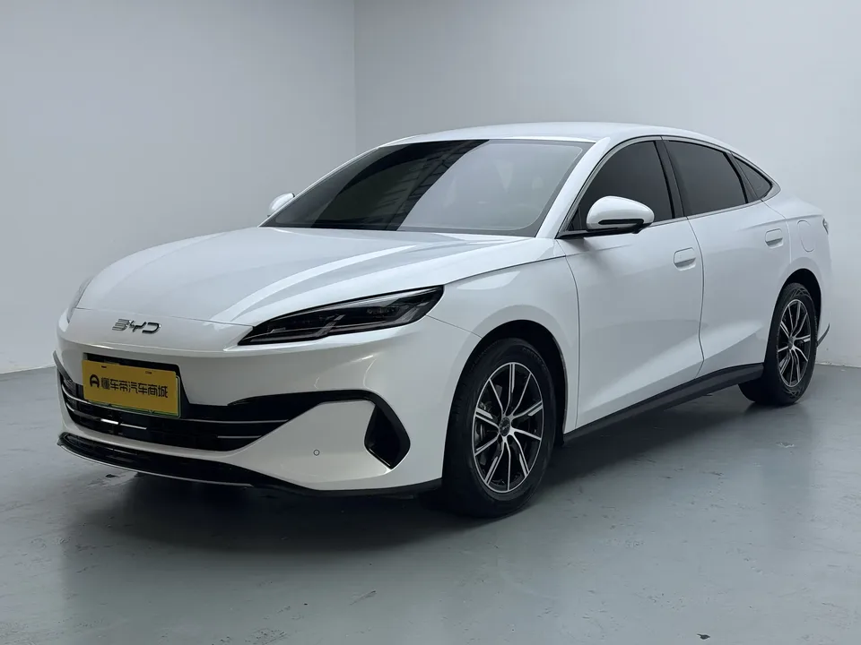 BYD Seal 06DM Seal 06DM 2024 DM-i 80KM Premium 2024 — photo 1, buy with delivery to Moscow