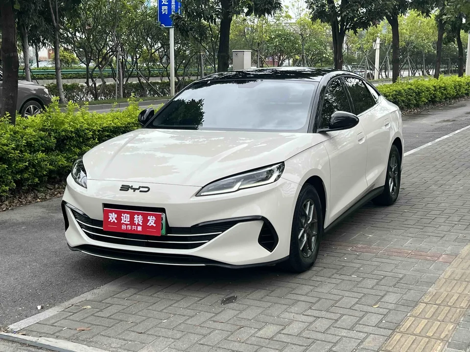 BYD Seal 06DM 2025