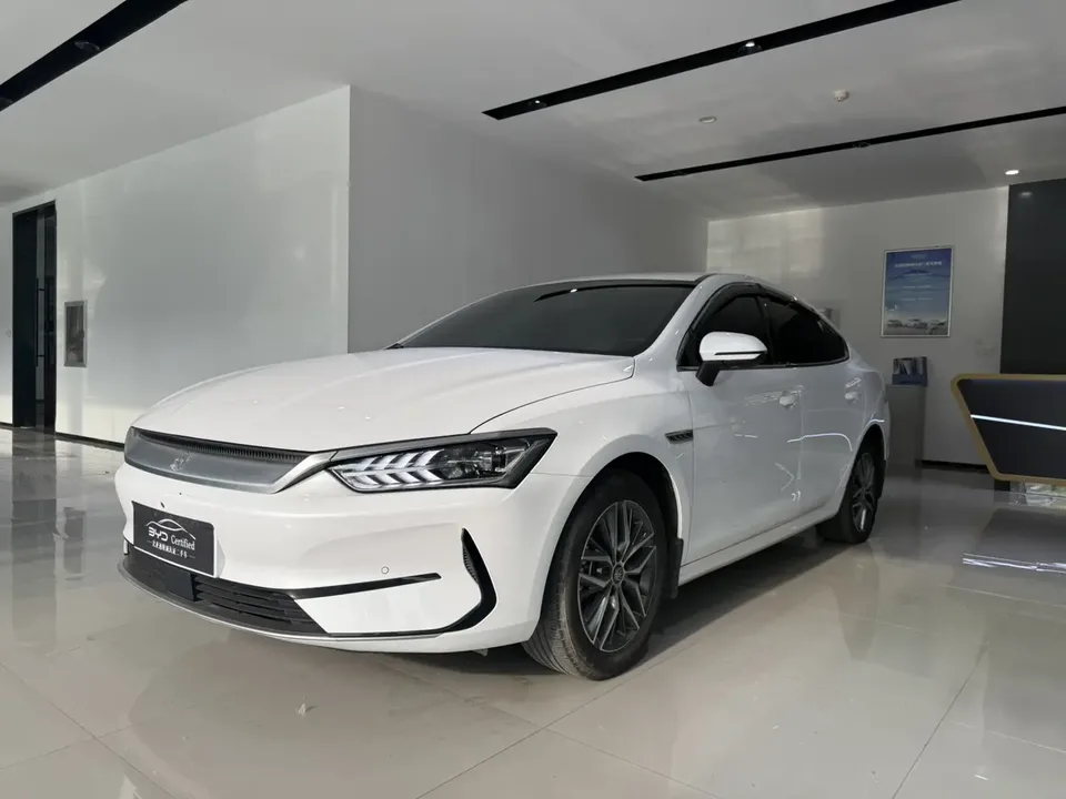 BYD Qin PLUS EV Qin PLUS EV 2023 Champion Edition 420KM Exceeding Type 2023 — фото 1, купить с доставкой в Москву