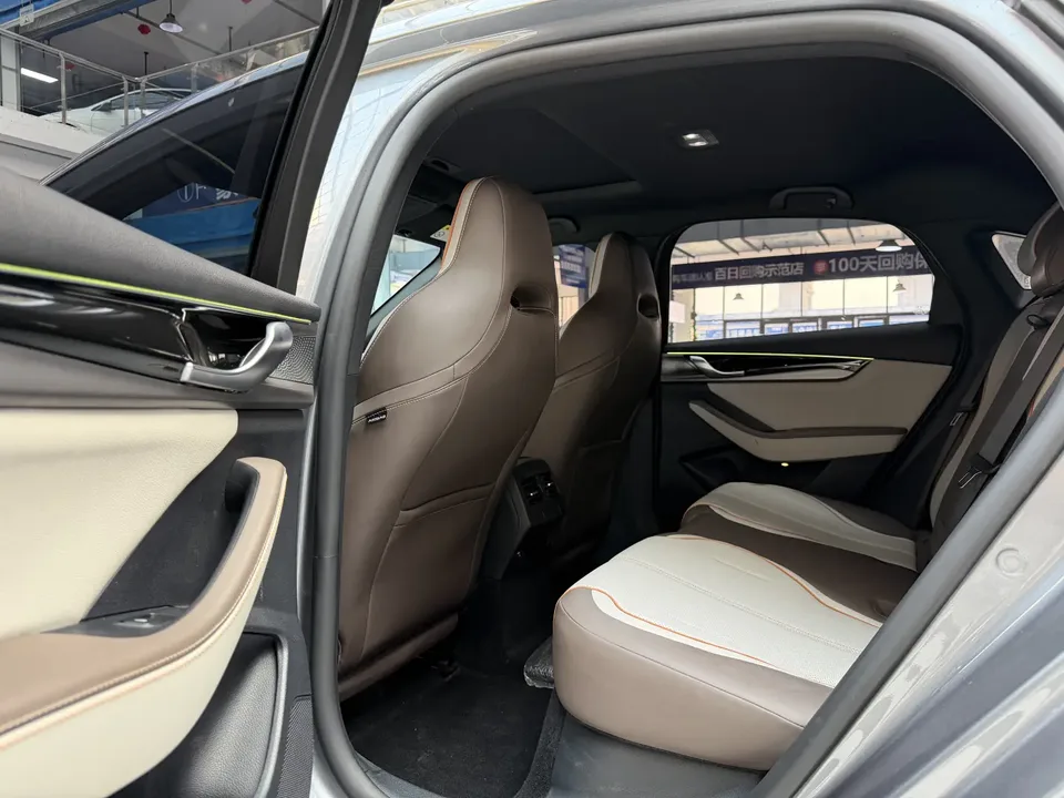 BYD Qin PLUS DM Qin PLUS DM 2023 DM-i Champion Edition 120KM Leading Type 2024 — thumbnail 3