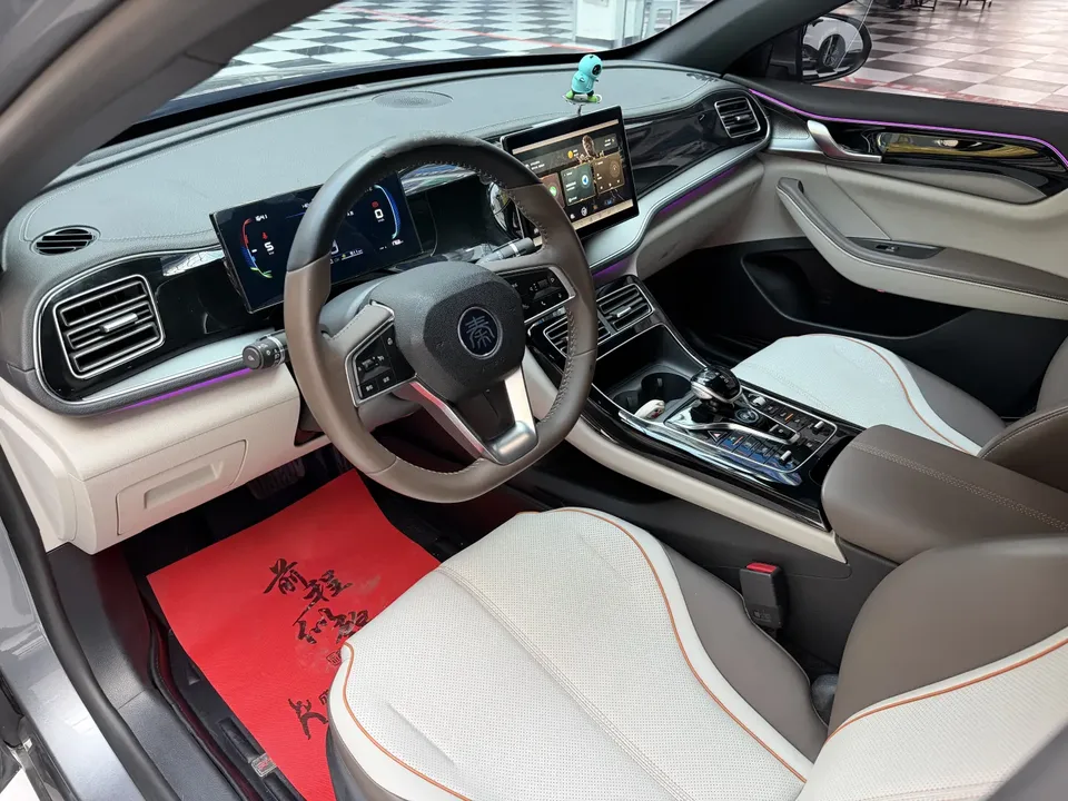 BYD Qin PLUS DM Qin PLUS DM 2023 DM-i Champion Edition 120KM Leading Type 2024 — thumbnail 5