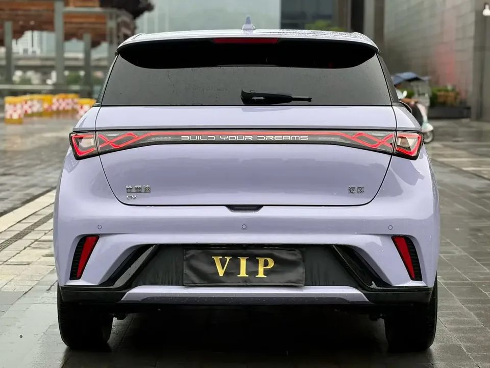 BYD Dolphin Dolphin 2024 Honor Edition 420km Free Edition 2024 — thumbnail 4