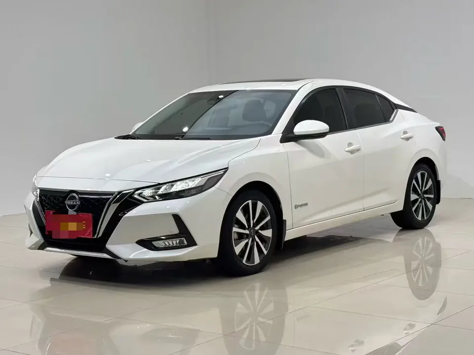 Nissan Sylphy Sylphy 2022 Sylphy 2022 electric drive version e-POWER super intelligent PLUS 2022 — photo 1, buy with delivery to Moscow