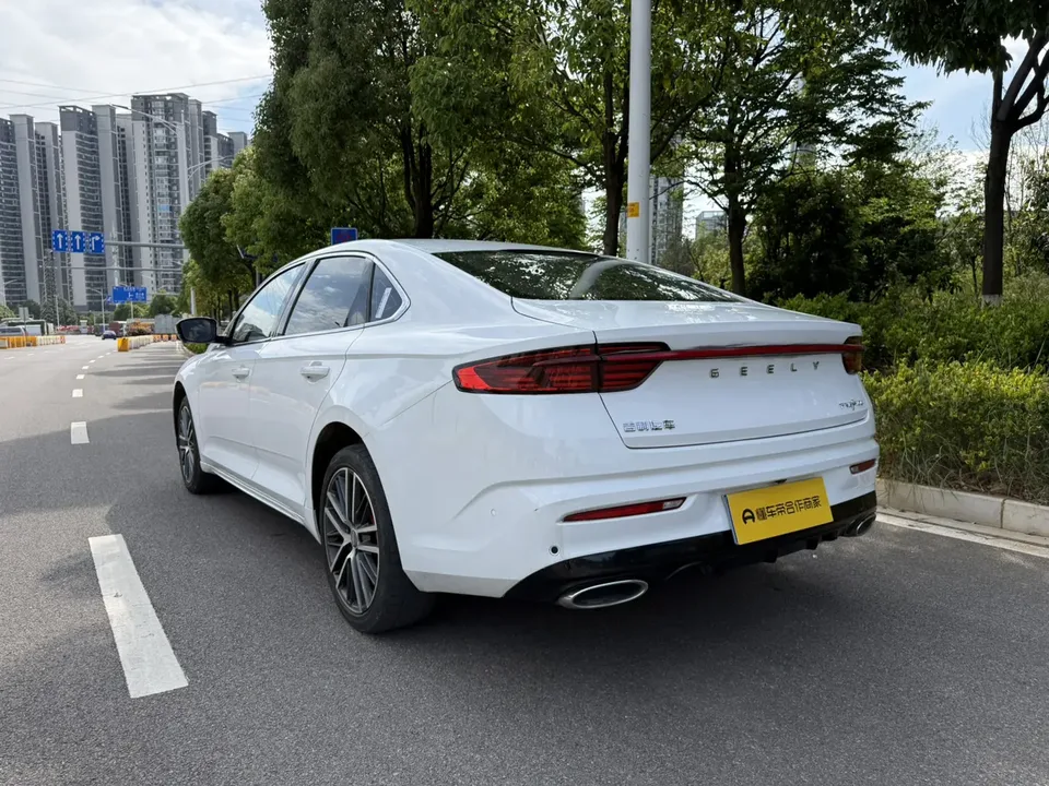 Geely Preface Xing Rui 2023 1.5T Fuyao Edition 2023 — thumbnail 2