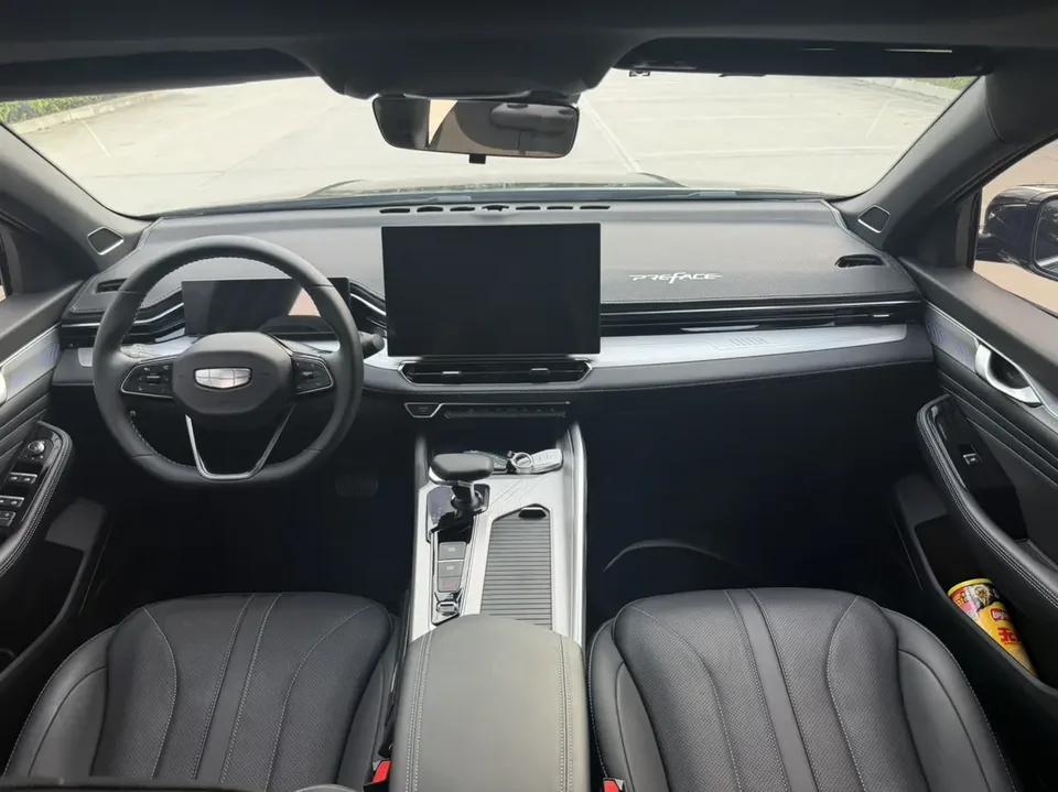 Geely Xing Rui Xingrui 2025 1.5T Dongfangyao Fuyao Edition 2025 — миниатюра 3