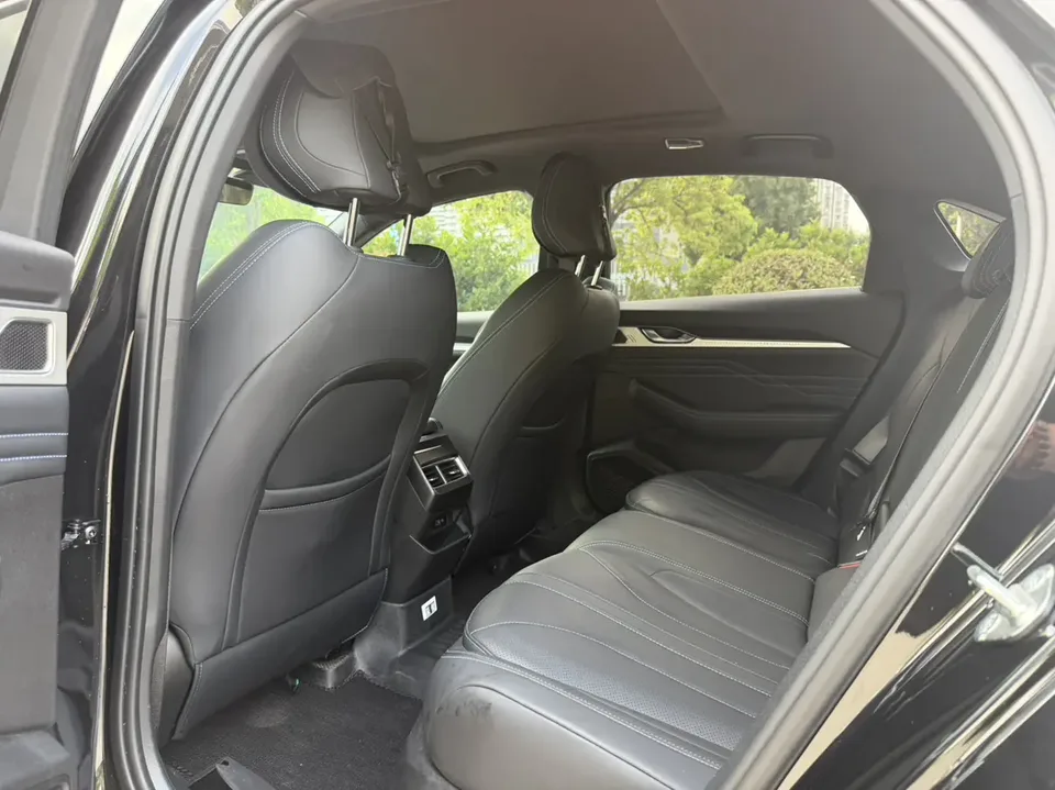 Geely Xing Rui Xingrui 2025 1.5T Dongfangyao Fuyao Edition 2025 — миниатюра 4