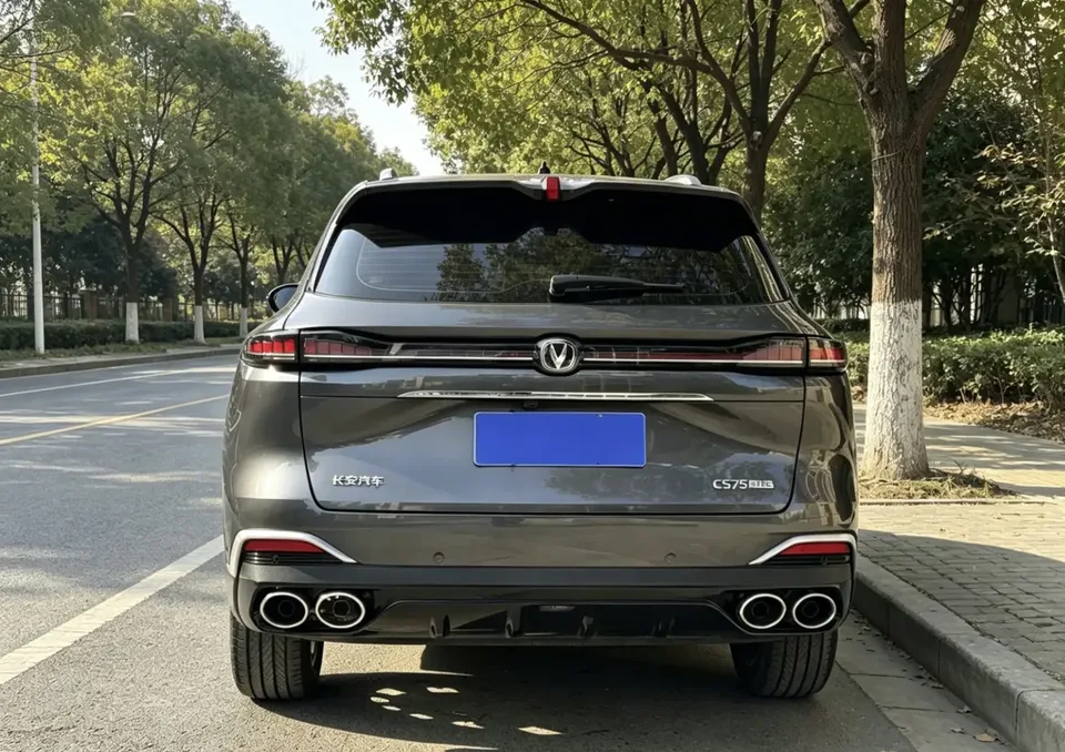 Changan CS75PLUS Changan CS75 PLUS 2025 Fourth Generation Ultra 2.0T New Blue Whale Smart Intelligent Engine 2025 — миниатюра 4