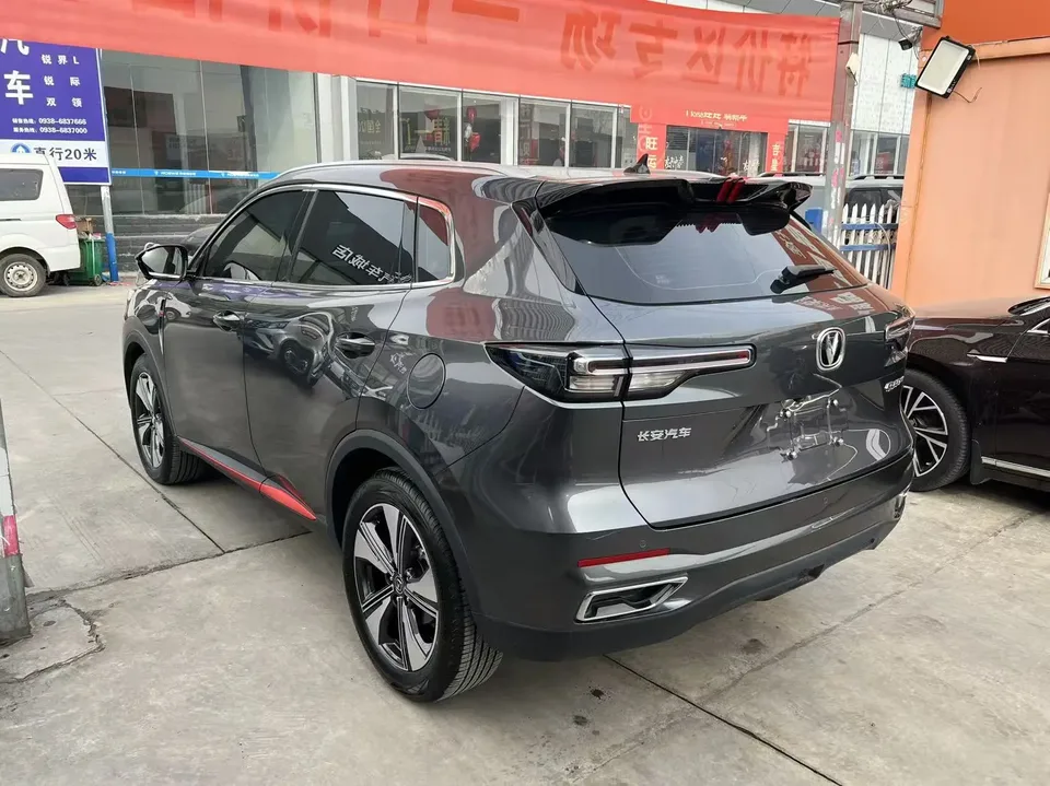 Changan CS55 Plus Second Generation 1.5T DCT Light Year Edition 2023 — миниатюра 4