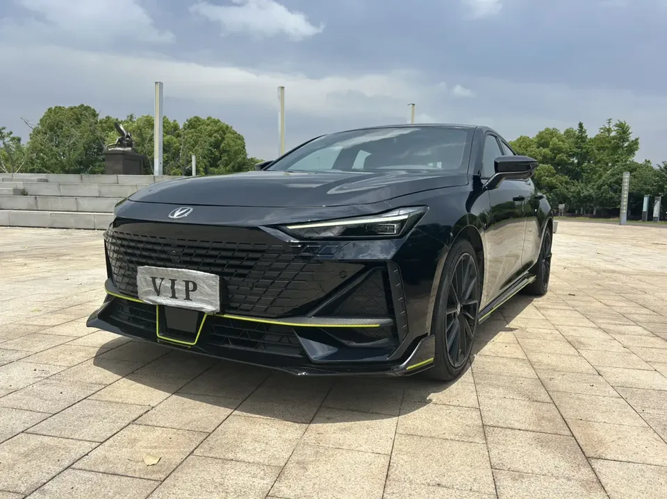 Changan UNI-V 2023