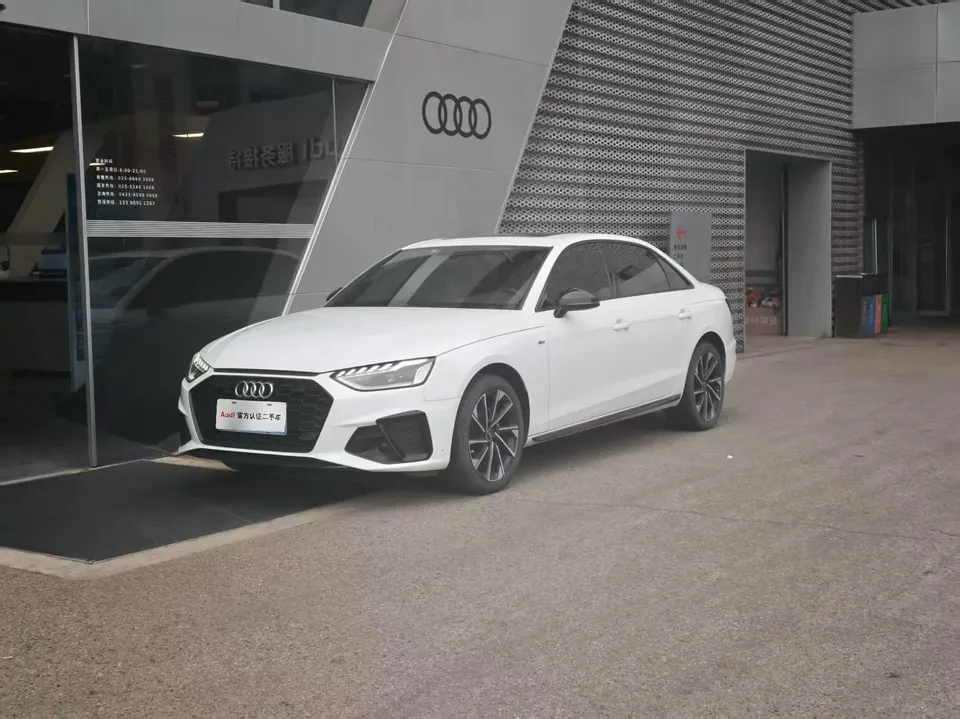 Audi a4 l 2024