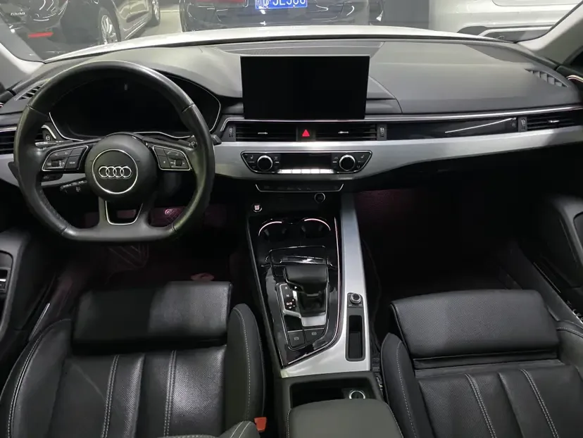 Audi a4 l Audi A4L 2022 40 TFSI Fashion Dynamic Edition 2022 — миниатюра 3