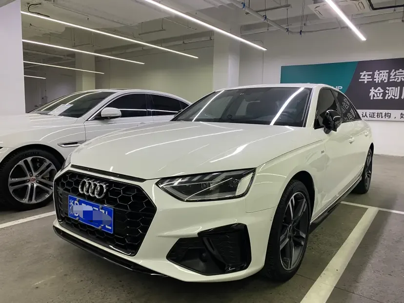 Audi a4 l 2022