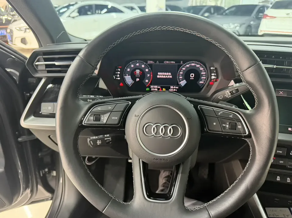 Audi A3 Audi A3 2023 Sportback 35 TFSI Stylish and sporty 2023 — thumbnail 5