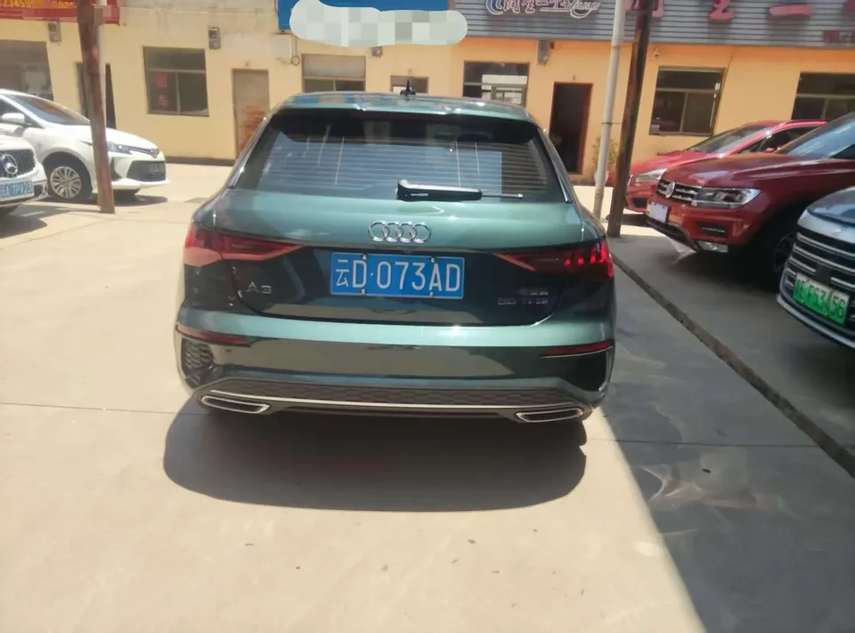 Audi A3 Audi A3 2022 Sportback 35 TFSI Stylish and sporty 2022 — thumbnail 2
