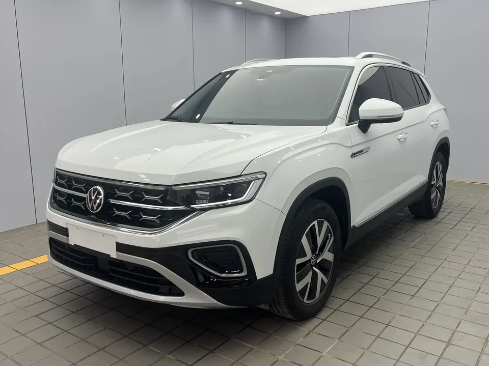 Volkswagen Tayron Tanyue 2023 280TSI 2WD Luxury Plus Advanced Edition 2023 — фото 1, купить с доставкой в Москву