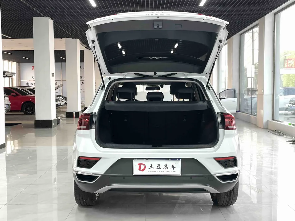 Volkswagen T-Roc Tanyue 280TSI DSG 2WD Elite PLUS 2022 — миниатюра 5