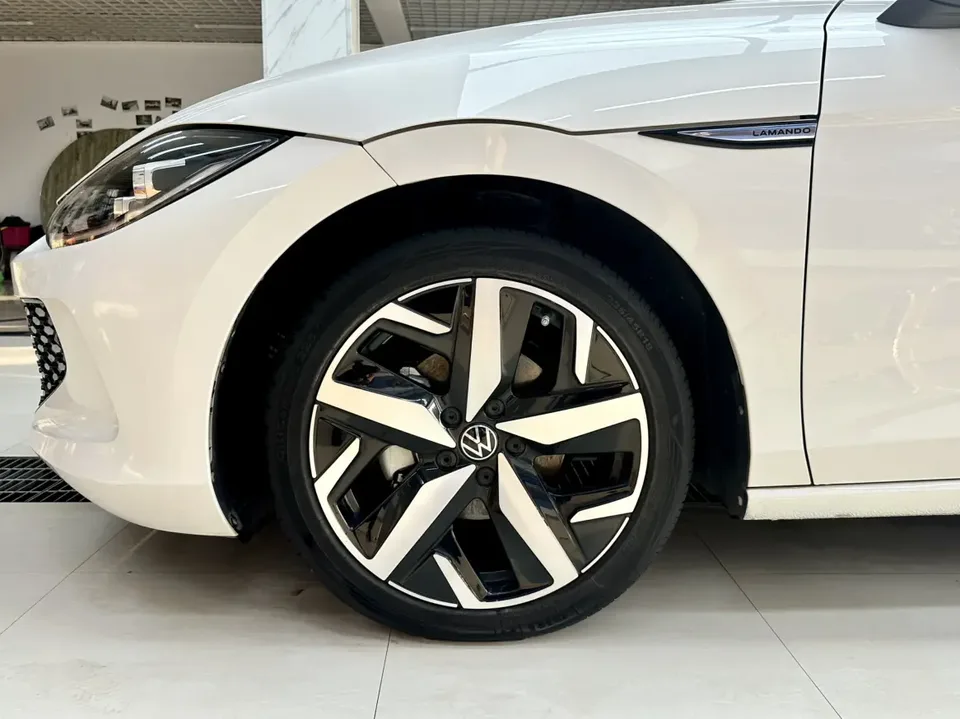 Volkswagen Lamando Lingdu Lingdu L 280TSI DSG Cool Edition 2022 — миниатюра 3