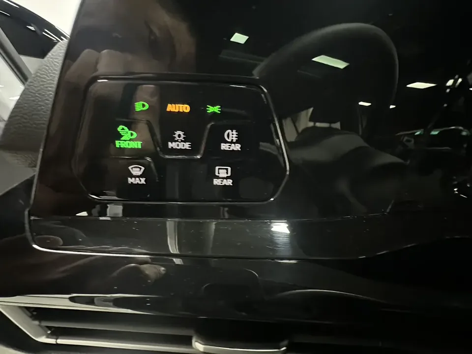 Volkswagen Golf Golf 2023 Golf 2023 280TSI DSG R-Line 2023 — thumbnail 3