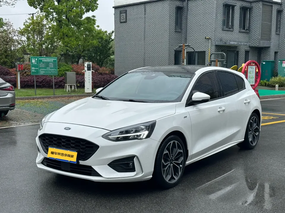 Ford Focus 2022