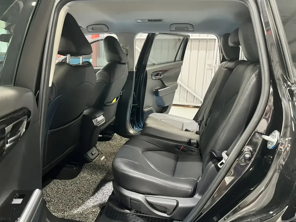 Toyota Highlander Highlander 2023 Hybrid 2.5L 2WD Elite Edition 7 Seaters 2023 — thumbnail 3