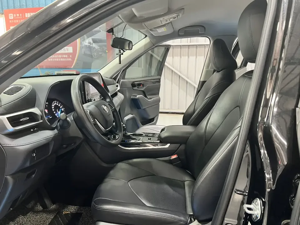 Toyota Highlander Highlander 2023 Hybrid 2.5L 2WD Elite Edition 7 Seaters 2023 — thumbnail 5