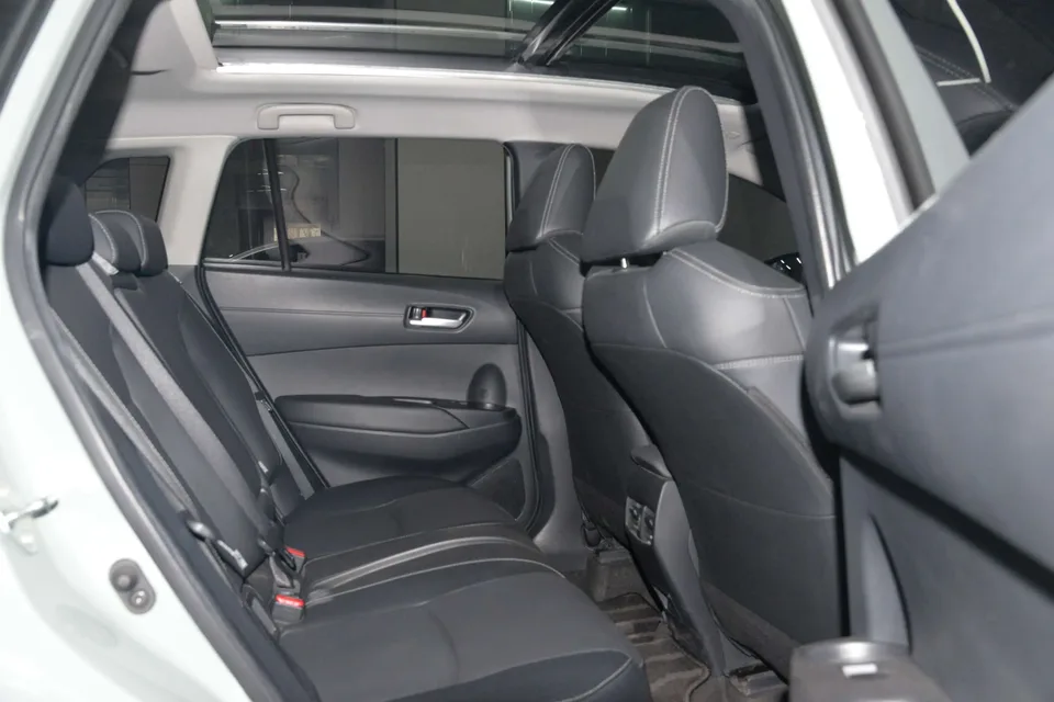 Toyota CorollaCross 2.0L flagship version 2022 — миниатюра 4