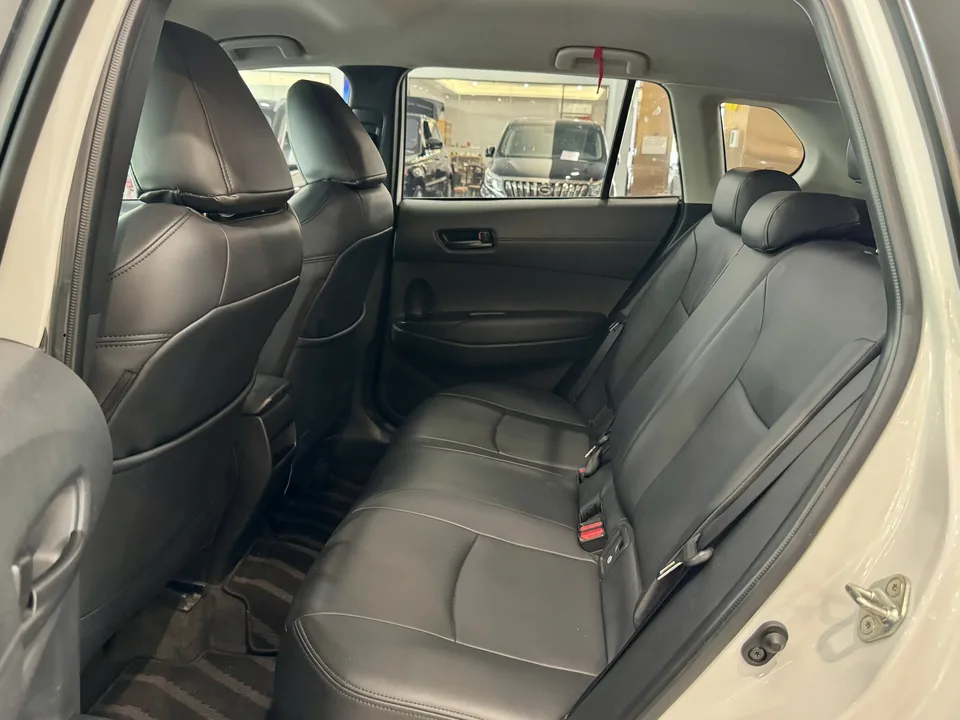 Toyota CorollaCross 2.0L CVT Pioneer Edition 2024 — миниатюра 4