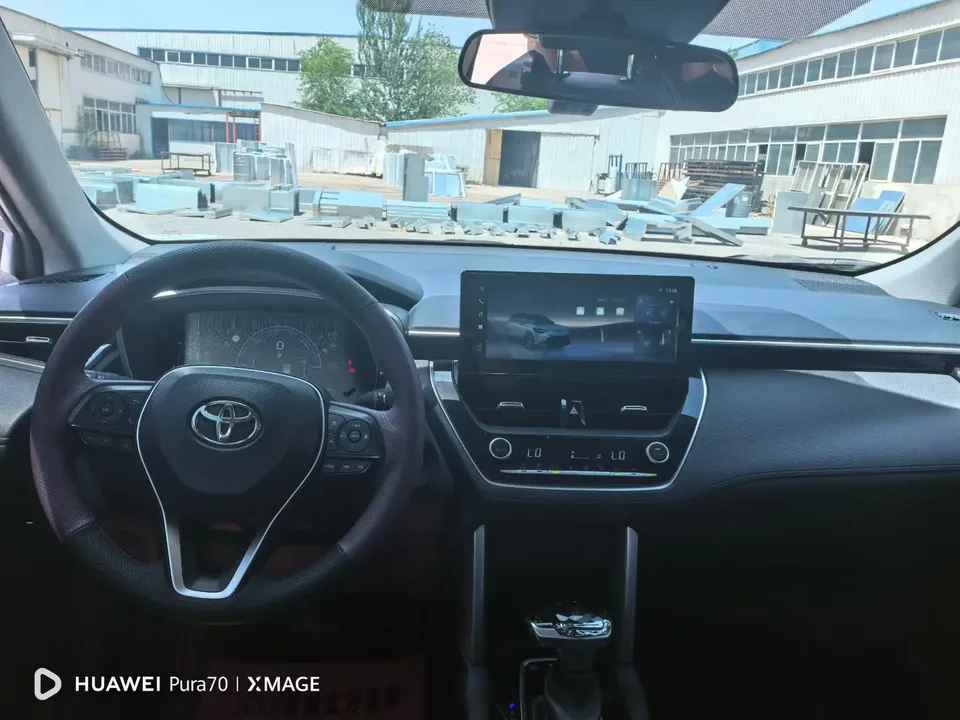 Toyota Frontlander 2.0L Intelligent Electric Hybrid Dual Engine Deluxe Edition 2024 — миниатюра 4