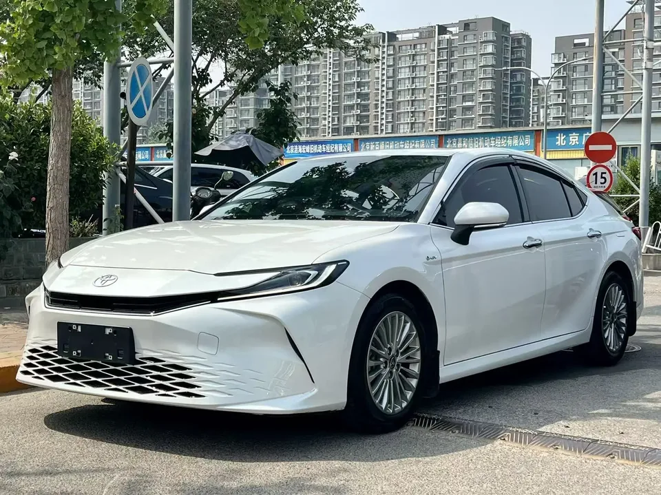 Toyota Camry 2024