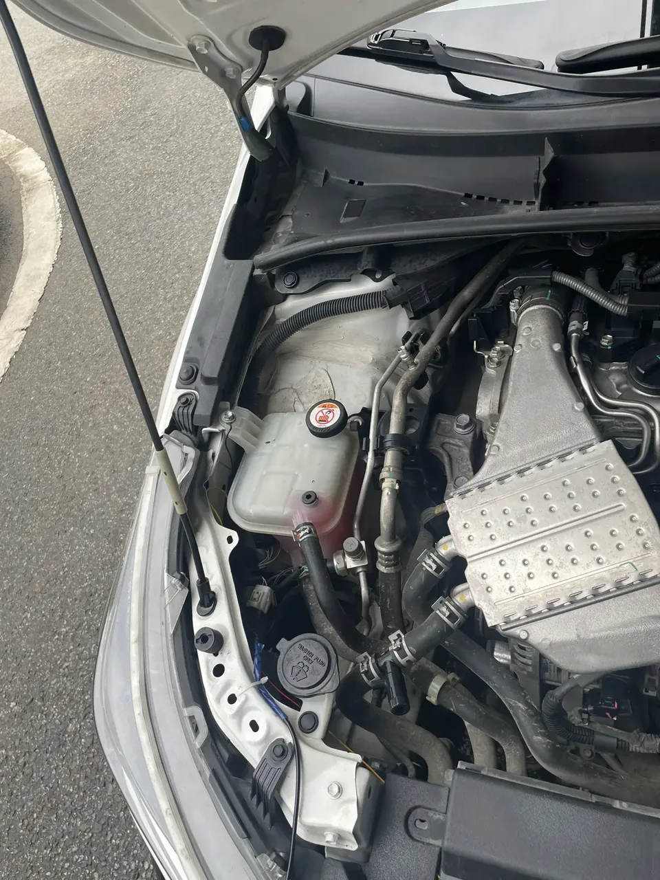 Toyota Levin Lei Ling 2022 2022 Lelink 185T CVT Sports Edition 2022 — thumbnail 3