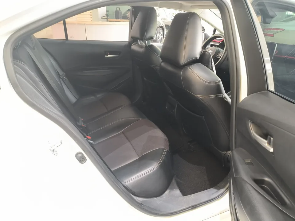 Toyota Corolla 1.5L CVT Elite Edition 2022 — миниатюра 5