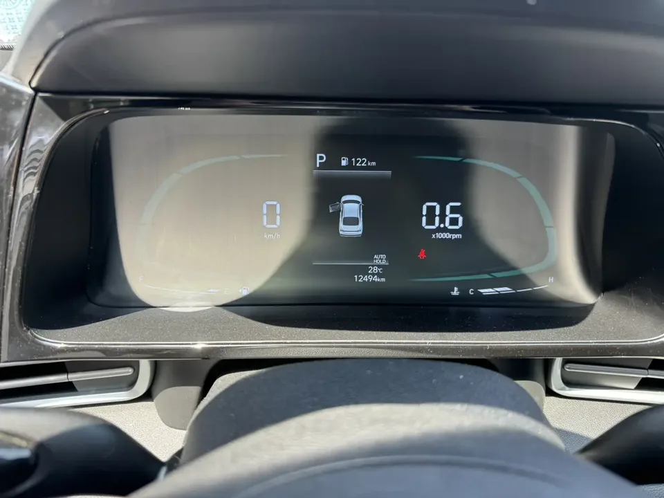Hyundai Elantra 1.5L CVT GLX Elite Edition 2024 — миниатюра 3