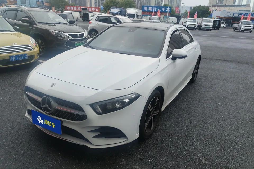 Mercedes-Benz Mercedes Benz A Class 2023