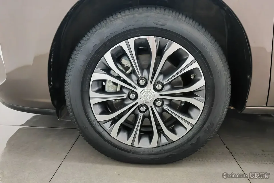 Buick GL8 Buick GL8 2022 Land Business Class 652T Comfort Edition 2022 — миниатюра 3