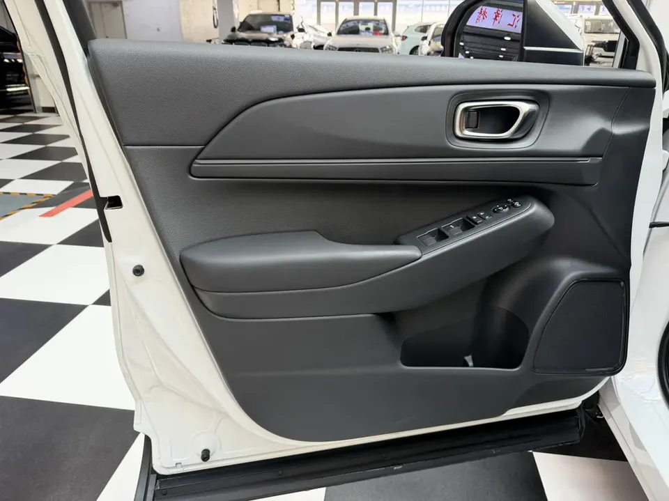 Honda VEZEL Binzhi 2023 1.5L CVT technology version 2023 — thumbnail 3
