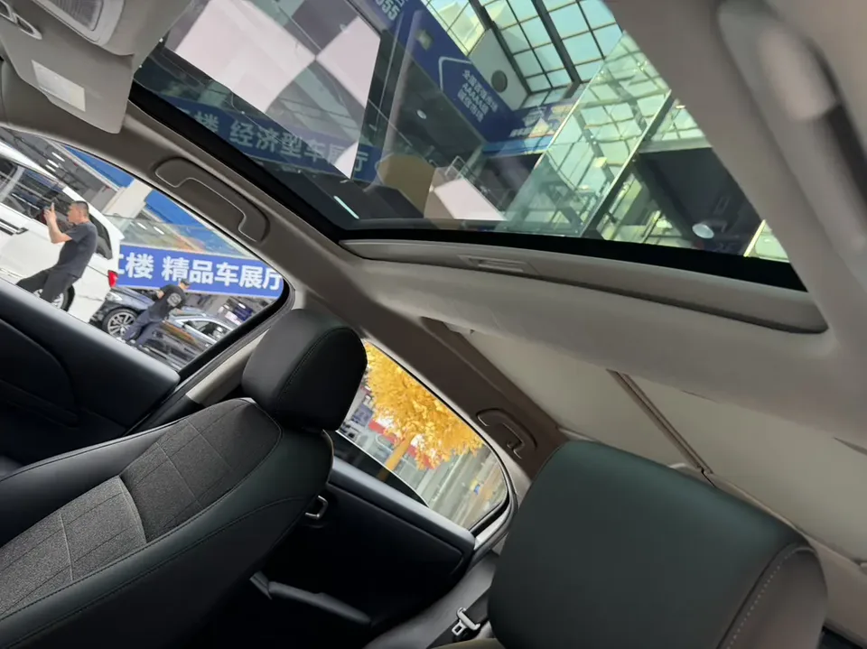 Honda VEZEL Binzhi 2023 1.5L CVT technology version 2023 — thumbnail 5
