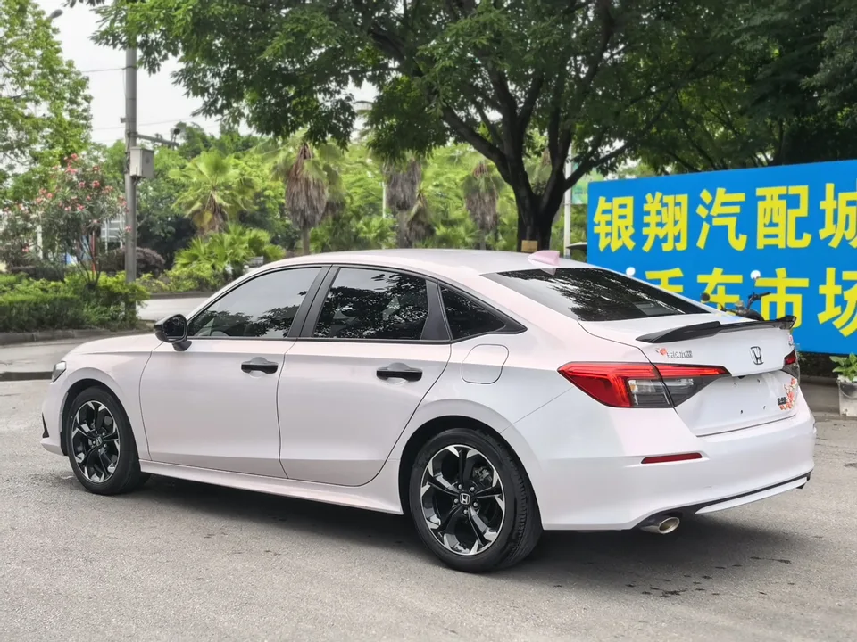 Honda CIVIC 2022 Civic 240TURBO CVT Ignition Edition 2022 — миниатюра 4
