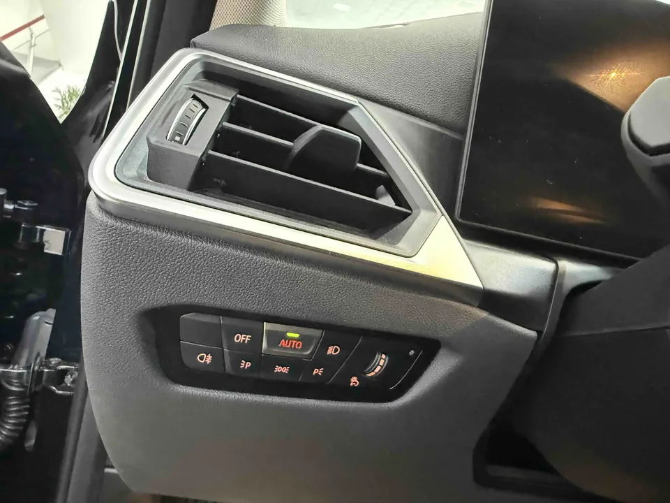 BMW 3 Series BMW 3 Series 2023 320Li M Sport Package 2022 — миниатюра 5