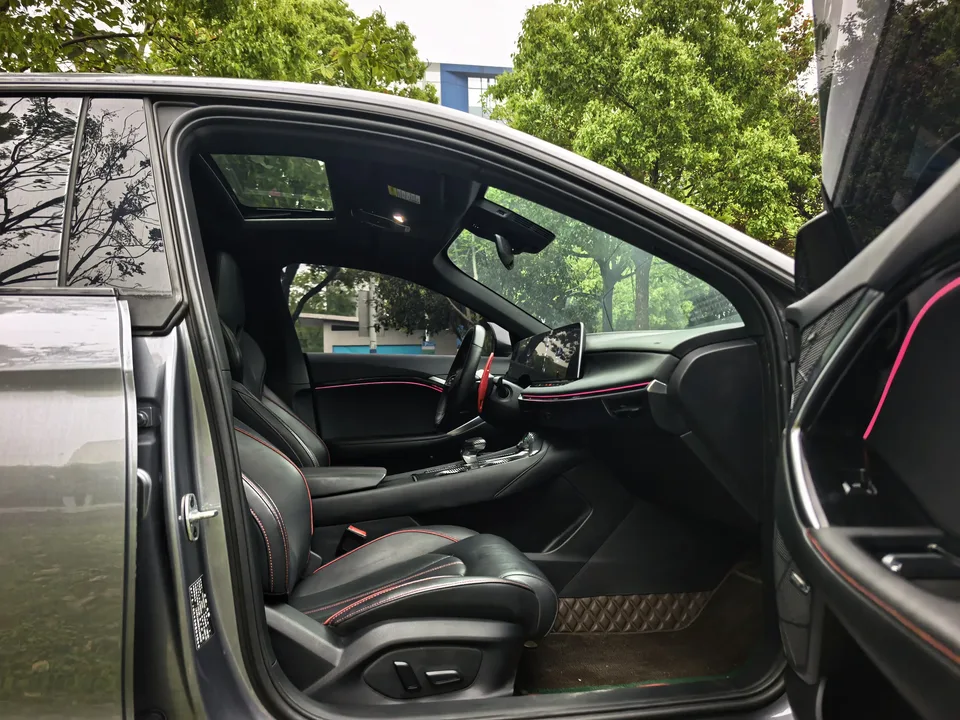 MG 7 MG7 2023 2.0T Automatic Beauty Hunter Luxury Edition 2023 — thumbnail 4