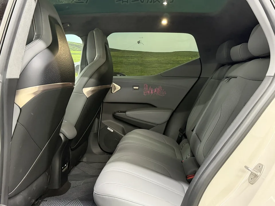Zeekr X ME version five-seat rear drive 2023 — миниатюра 3