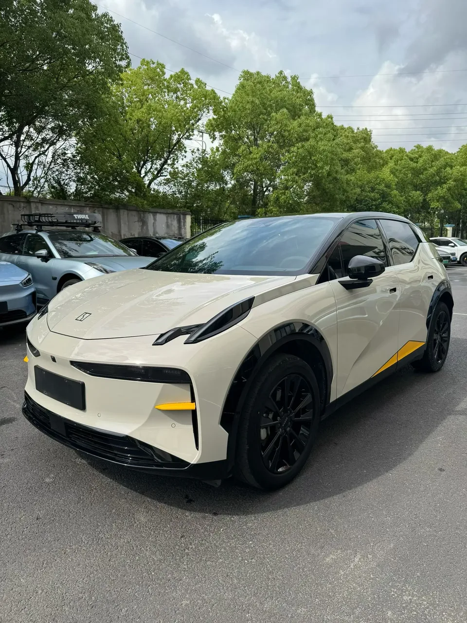 Zeekr X 2023