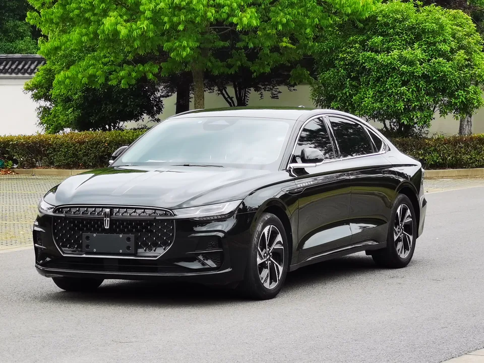 Lincoln Z 2022