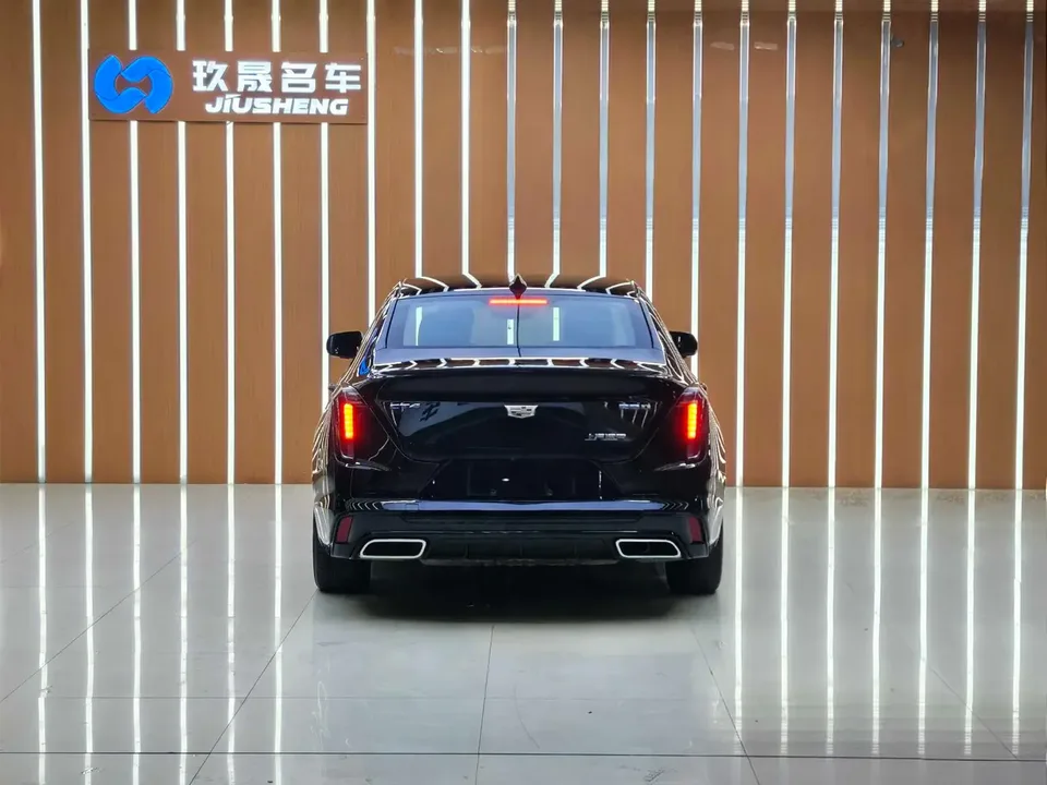 Cadillac CT4 Cadillac CT4 2022 28T Fashion Model 2022 — миниатюра 2