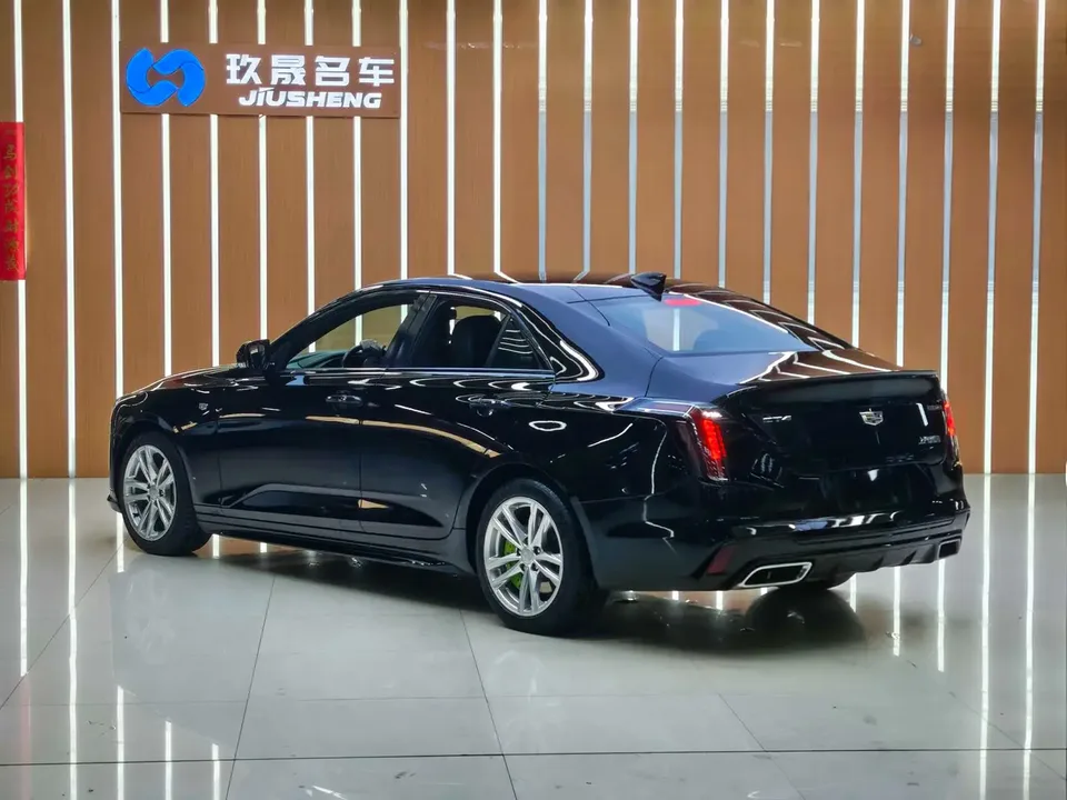 Cadillac CT4 Cadillac CT4 2022 28T Fashion Model 2022 — миниатюра 4